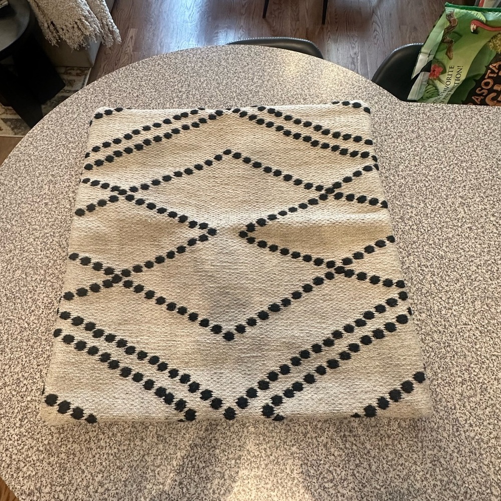 Crate & Barrel Pillow Cover
-NWT